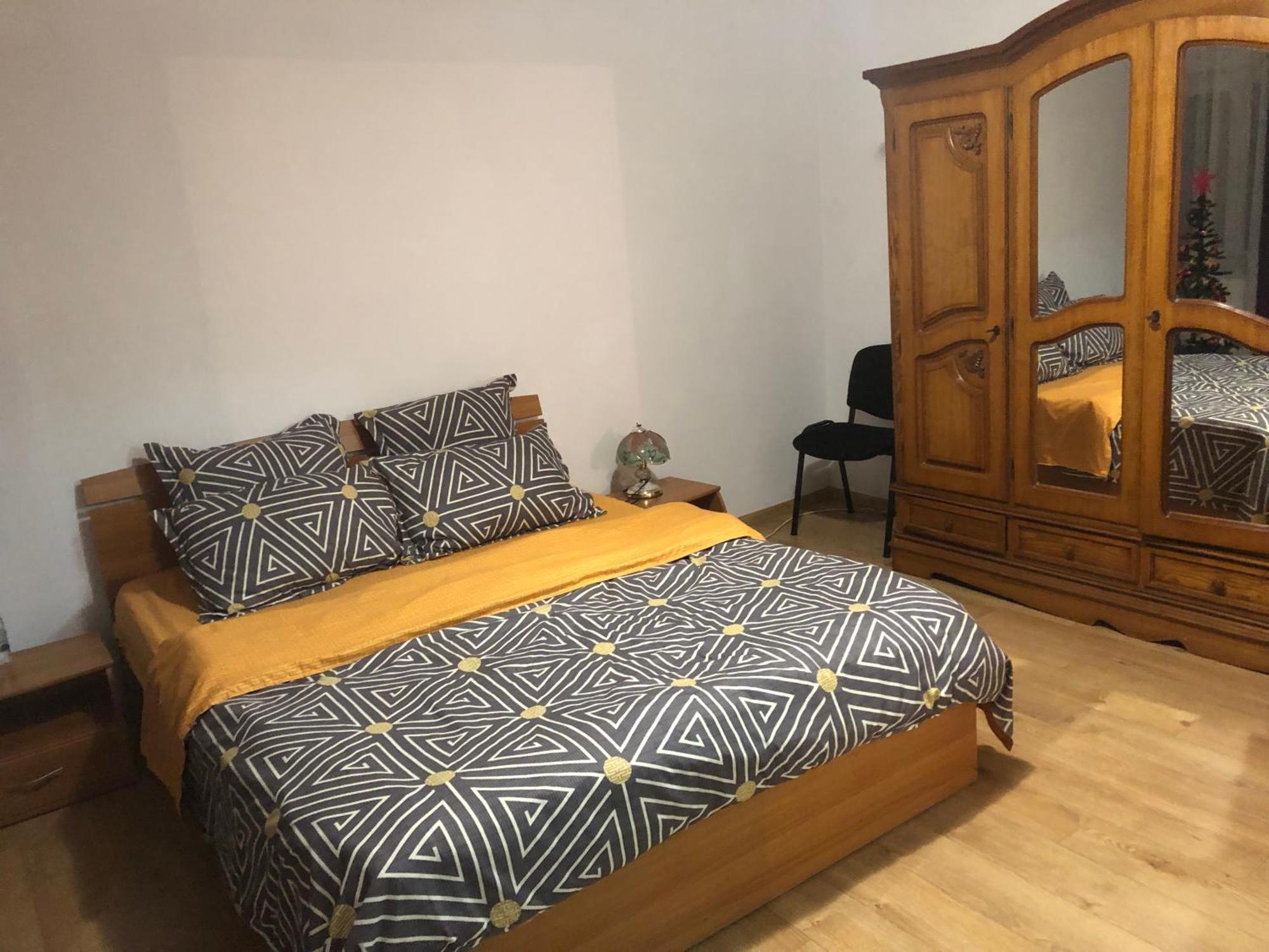 Studio In Craiova Eksteriør bilde